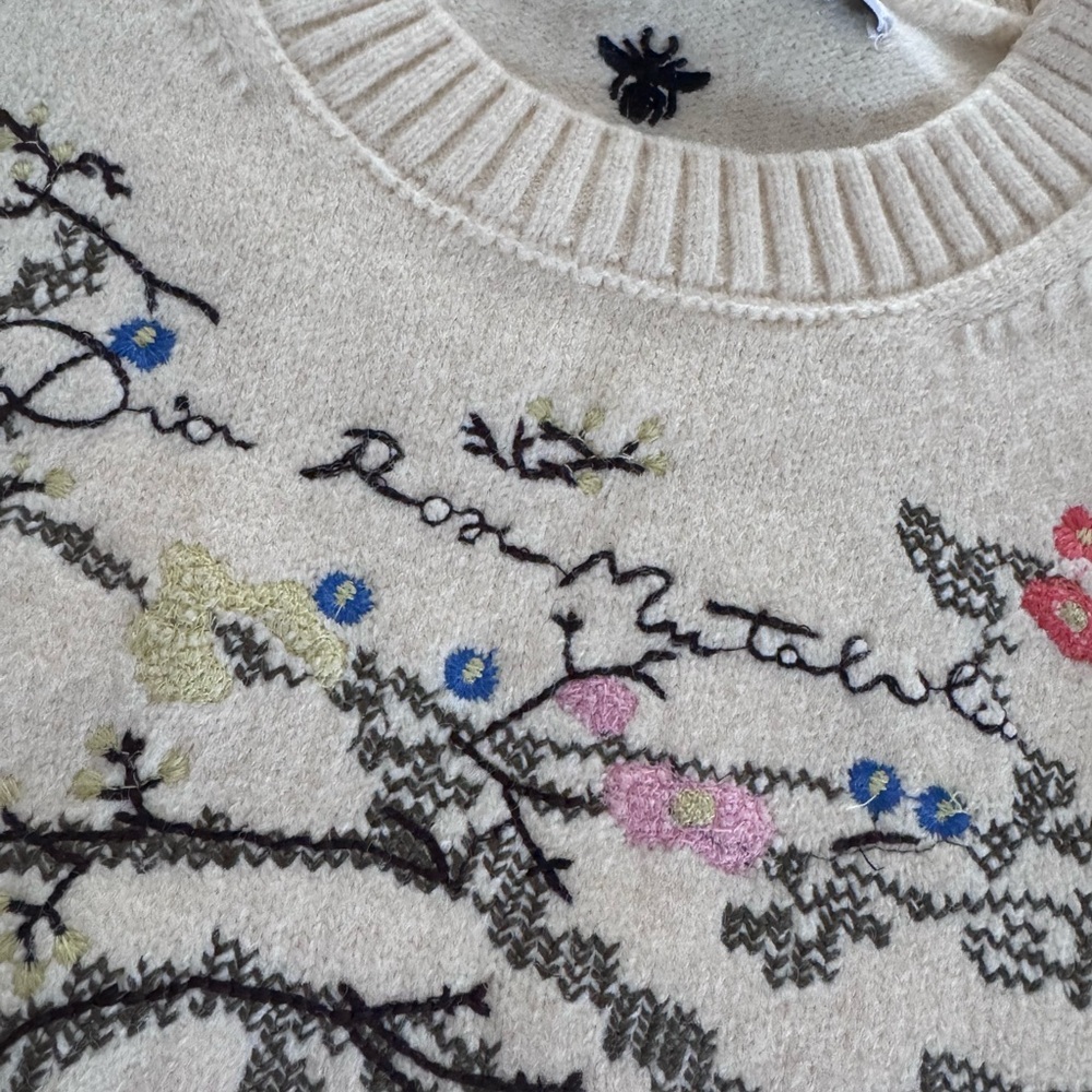 Christian Dior Embroidered crewneck cream sweater Small NWOT - Picture 13 of 15